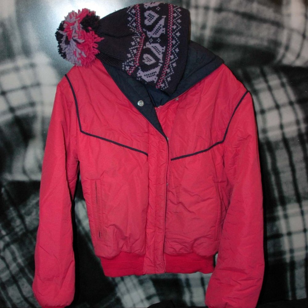 Vintage 80’s Puffy Ski Coat & hat